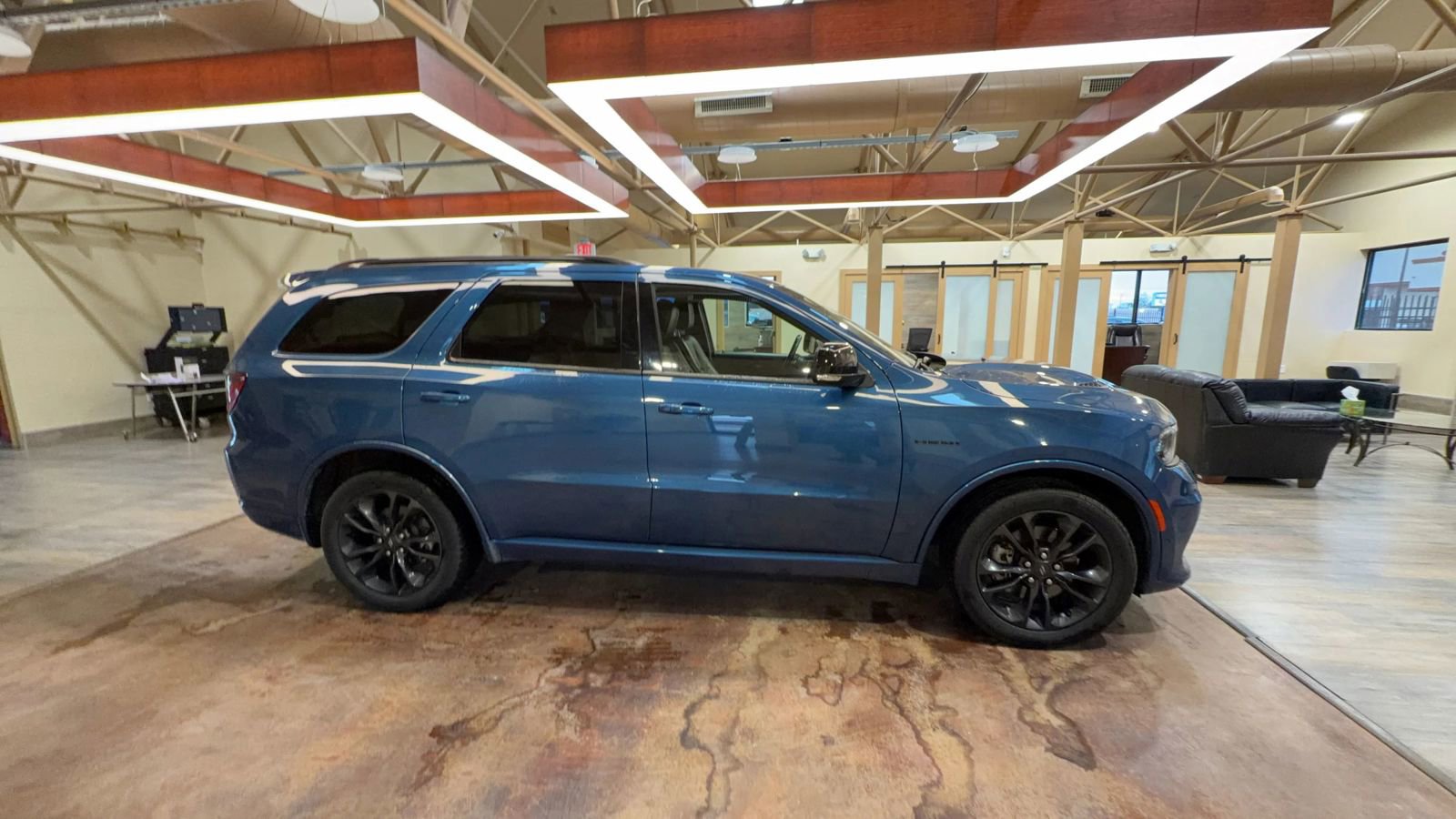 Used 2023 Dodge Durango R/T w/ Blacktop Package image 2