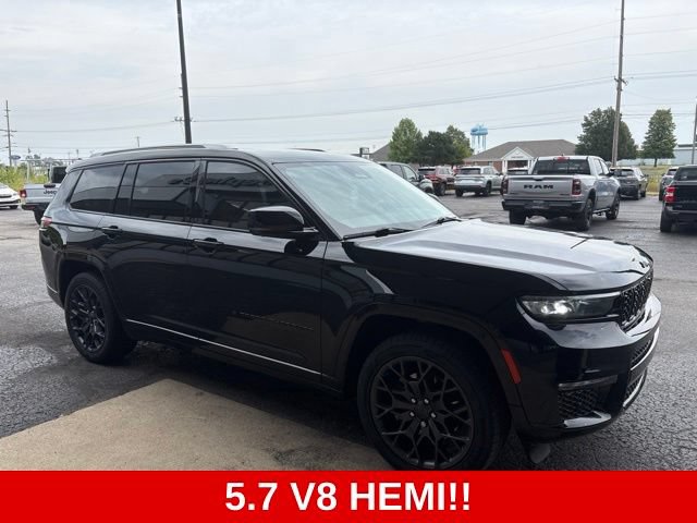 Used 2023 Jeep Grand Cherokee L Summit w/ Advanced Protech Group IV AWD/4WD image 8
