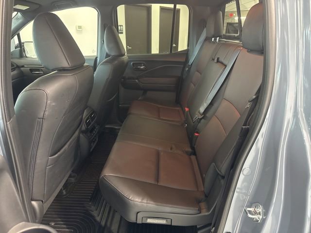 Used 2025 Honda Ridgeline Black Edition image 20