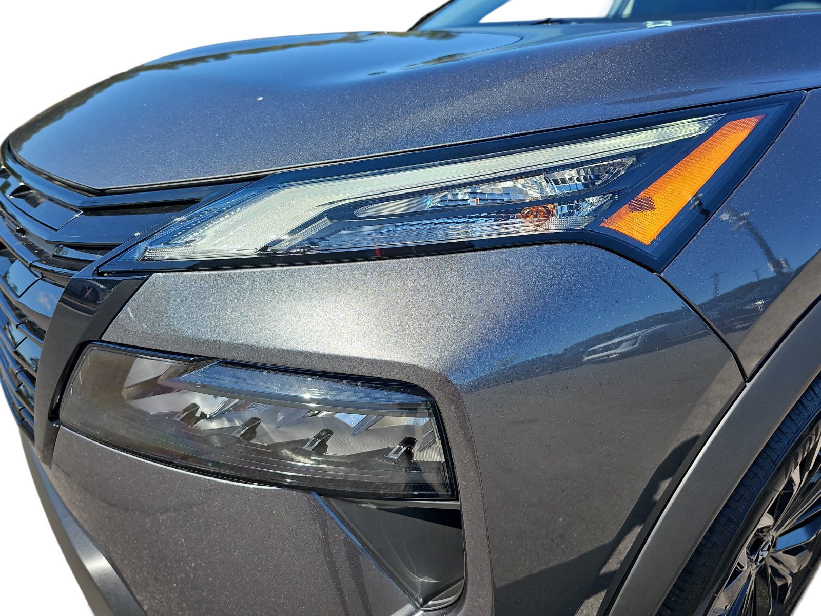New 2027 Nissan Rogue Dark Armor FWD image 32