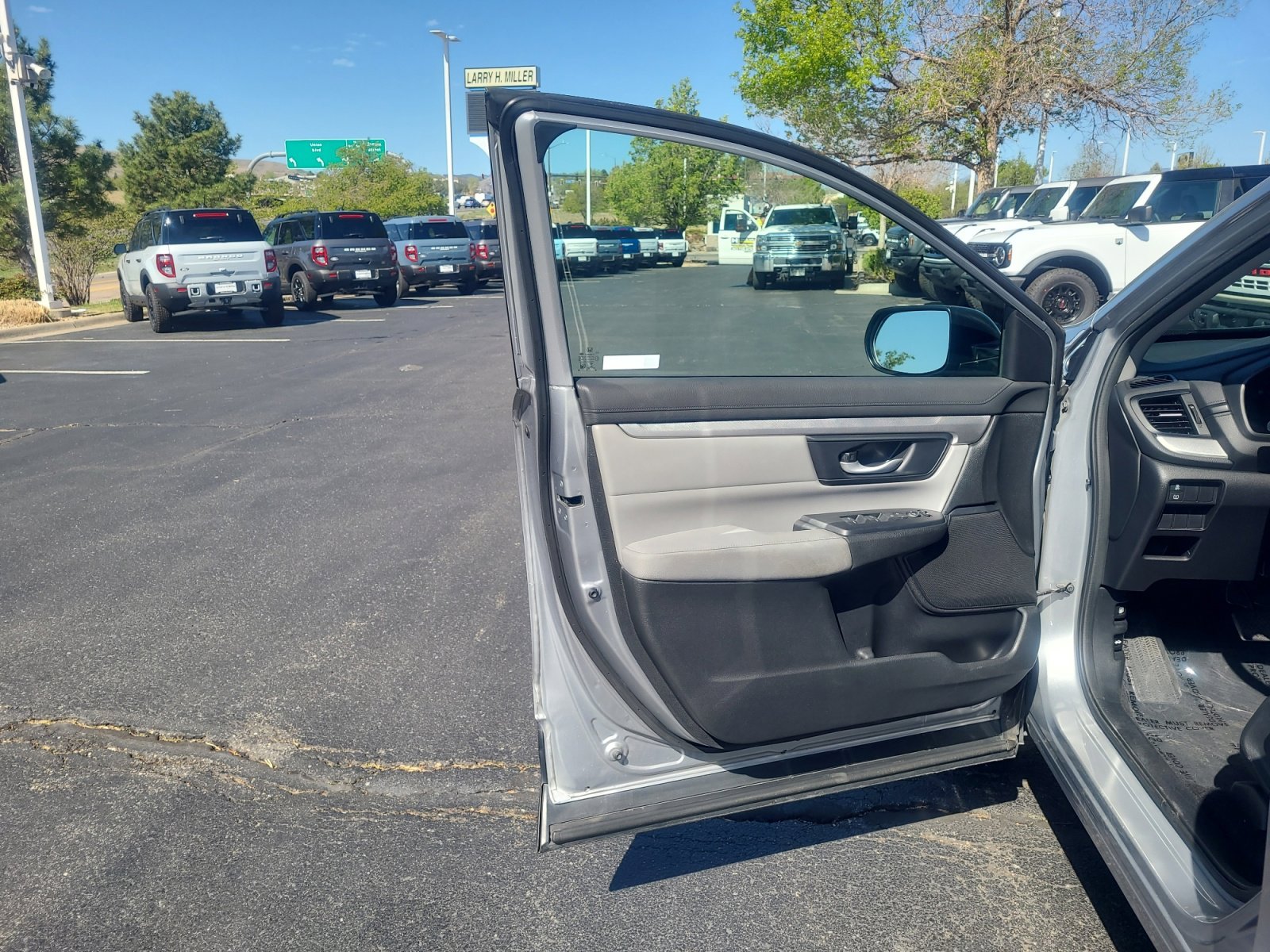 Used 2018 Honda CR-V LX image 13