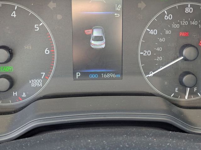 Used 2025 Toyota Corolla LE FWD image 19