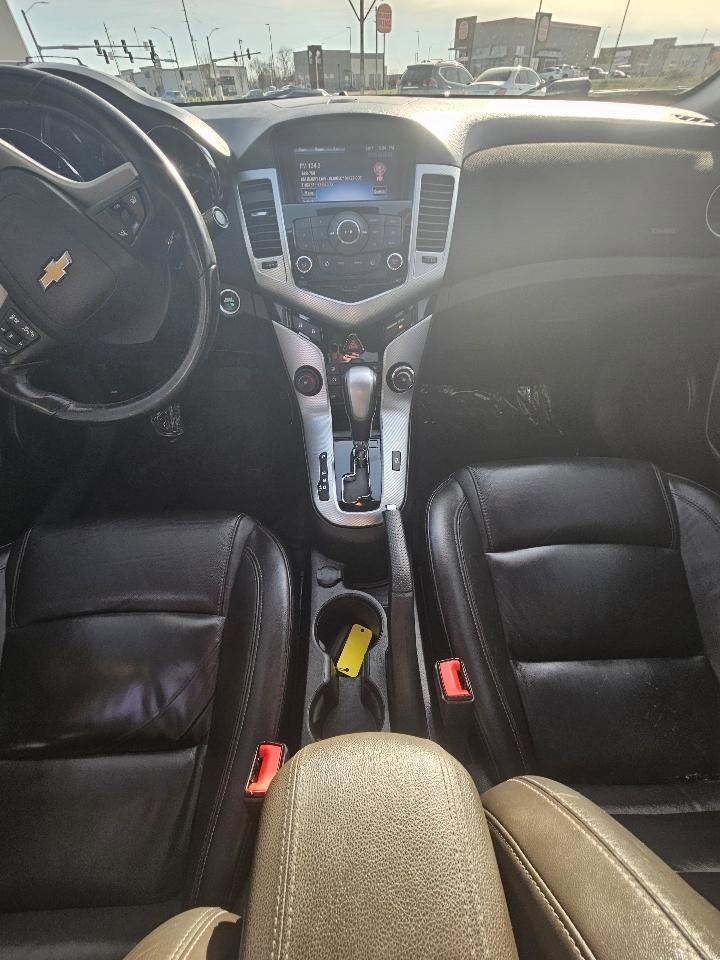 Used 2014 Chevrolet Cruze LTZ w/ RS Package image 12