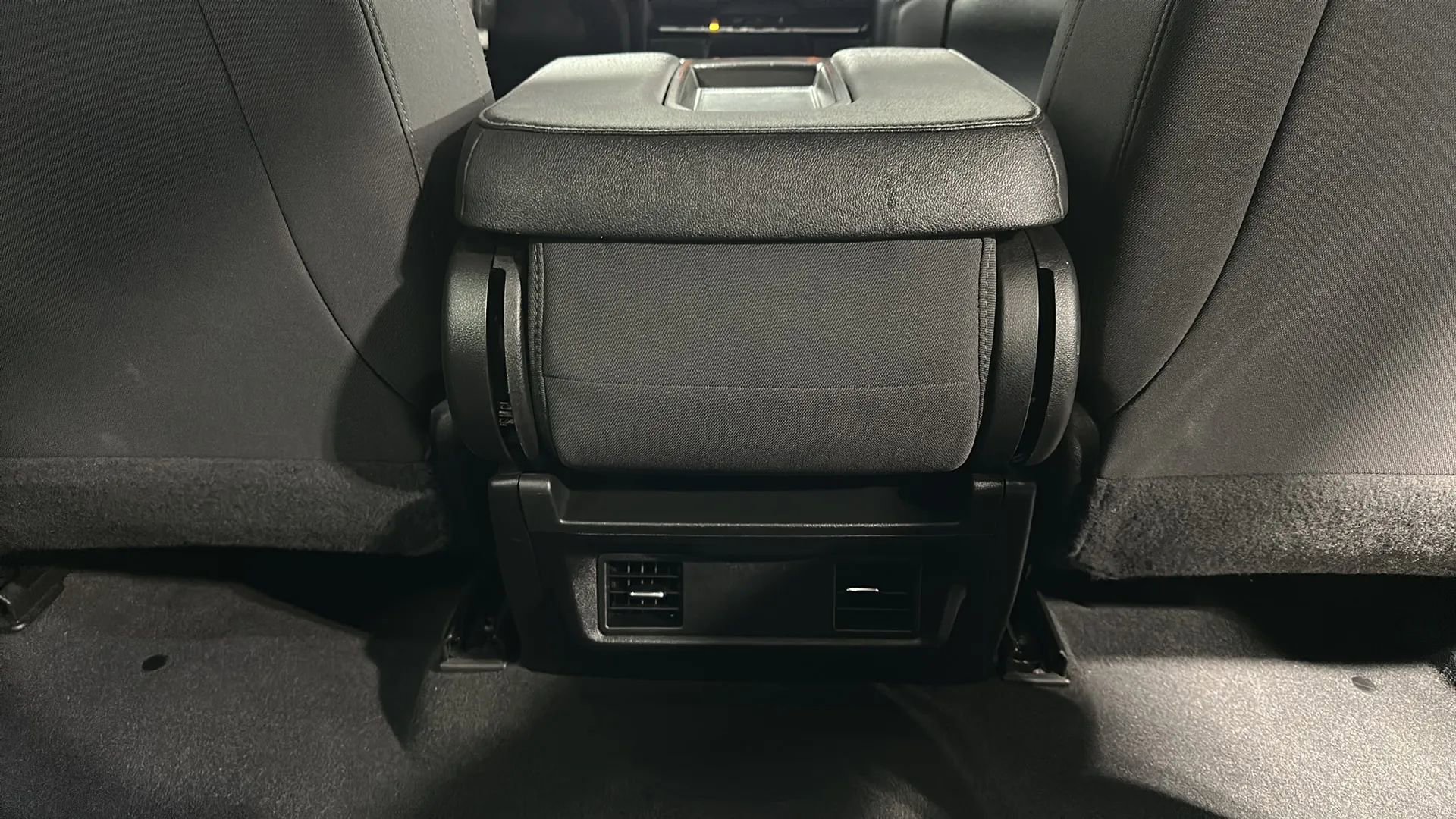 Used 2022 Chevrolet Silverado 1500 Custom AWD/4WD image 18