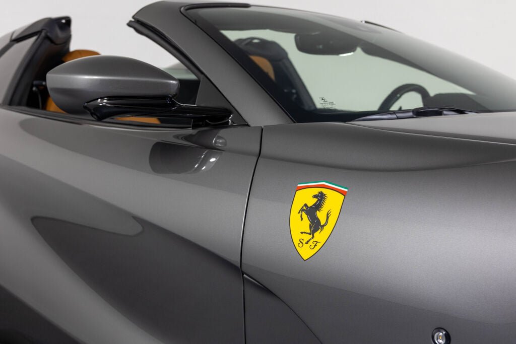 Used 2023 Ferrari 812 GTS RWD image 19