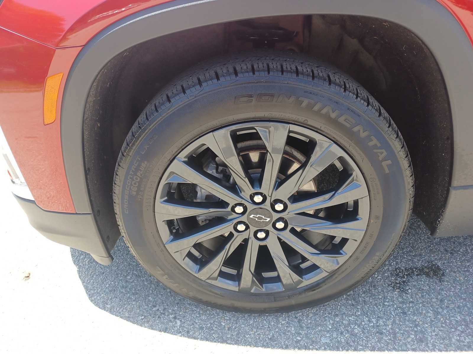 Used 2023 Chevrolet Traverse RS image 44