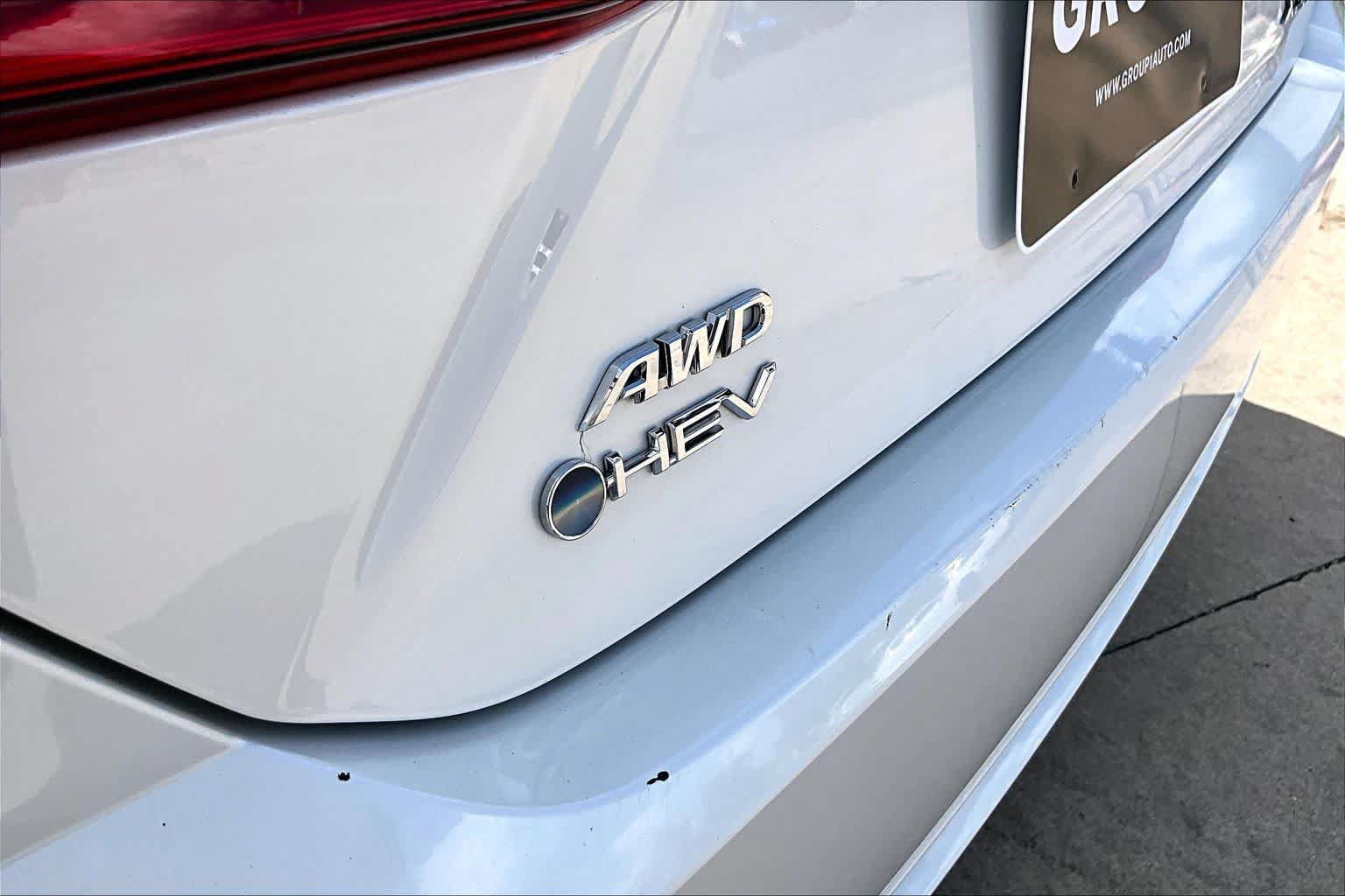Used 2025 Toyota Camry XSE AWD/4WD image 31