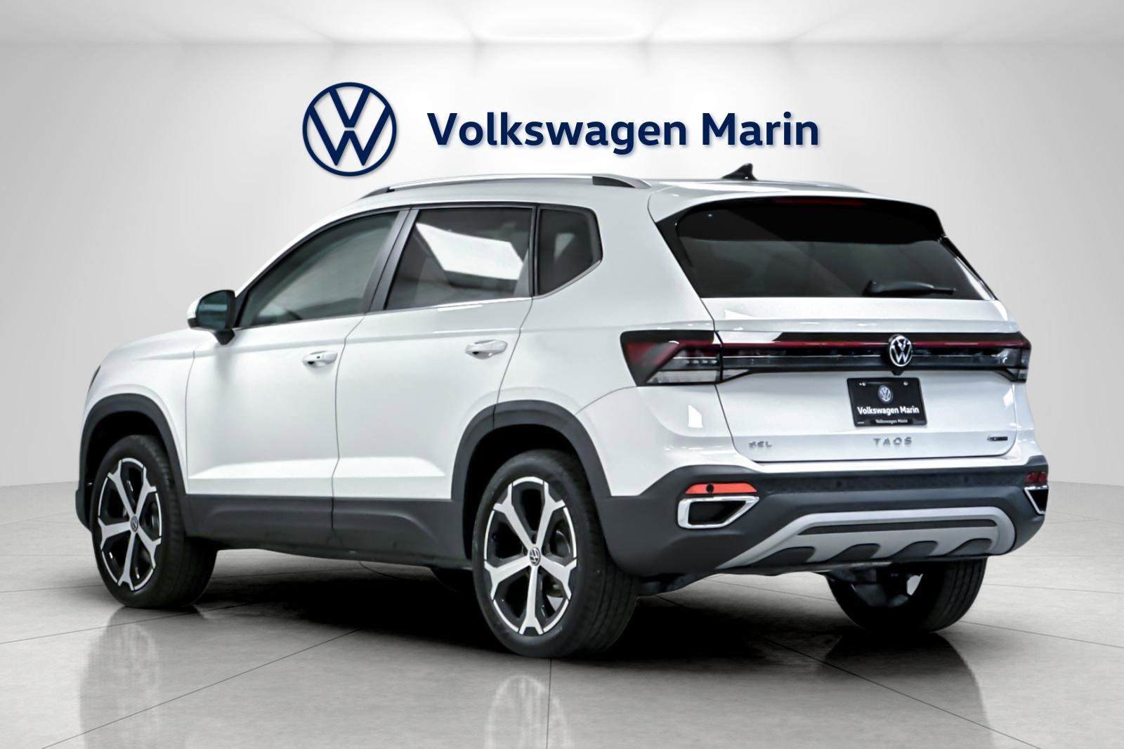 New 2026 Volkswagen Taos SEL image 3