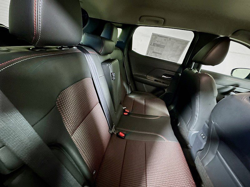New 2026 Nissan Kicks SR w/ Cold Weather Package image 25