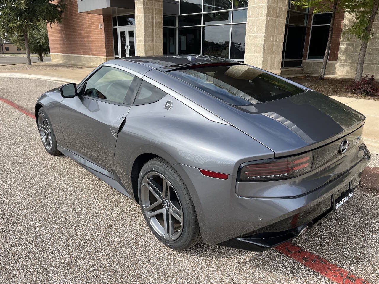 Used 2024 Nissan Z Sport w/ Floor Mat Package RWD image 3