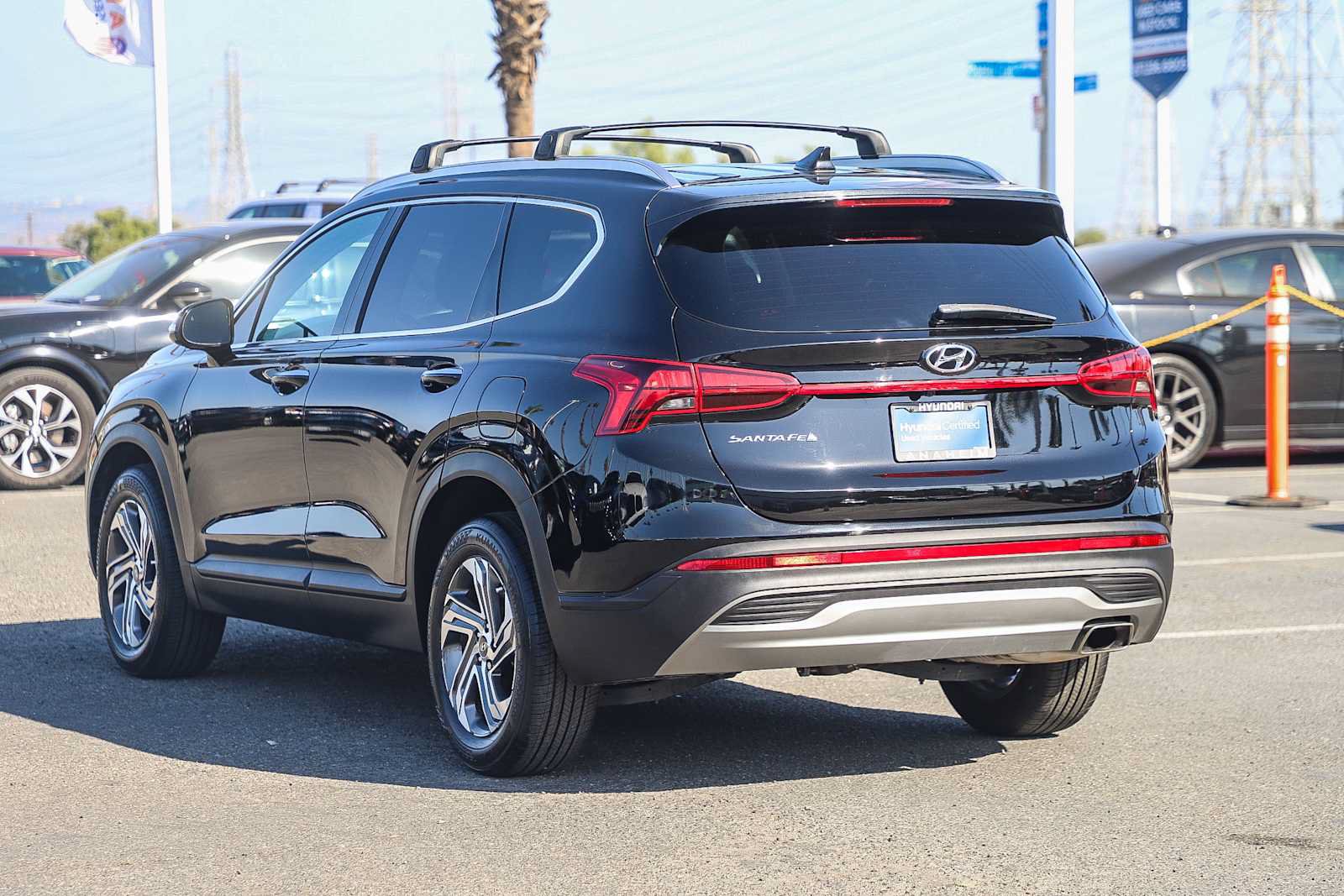 Used 2023 Hyundai Santa Fe SEL w/ Cargo Package FWD image 9