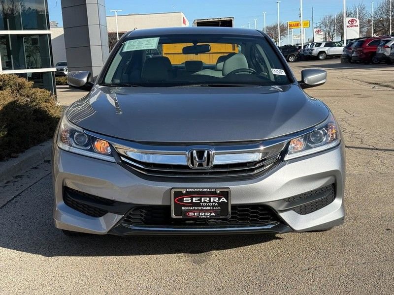Used 2017 Honda Accord LX image 8