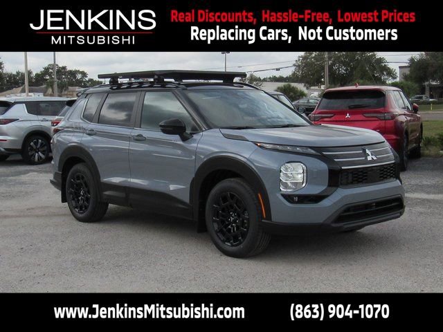 New 2026 Mitsubishi Outlander Trail Edition image 1