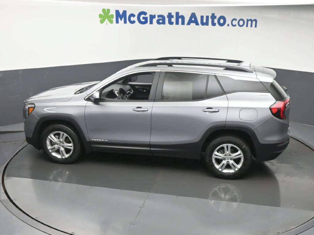 Used 2024 GMC Terrain SLE w/ Driver Convenience Package AWD/4WD image 23