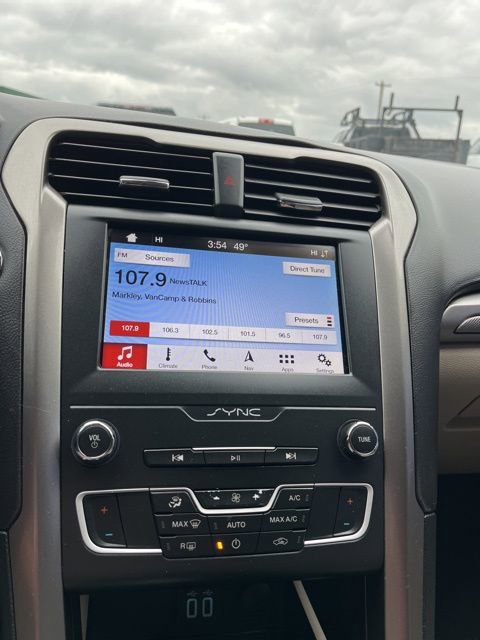 Used 2019 Ford Fusion SE image 41
