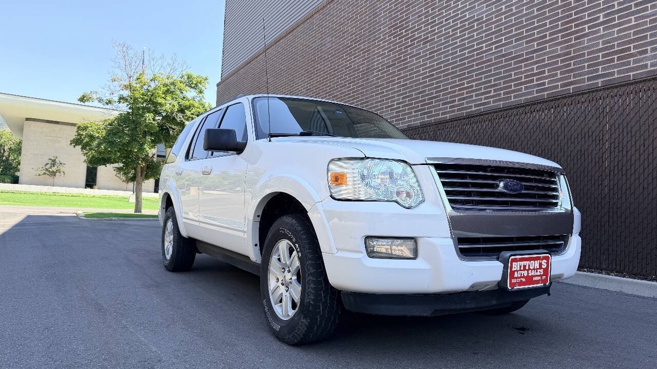 Used 2010 Ford Explorer XLT AWD/4WD image 3