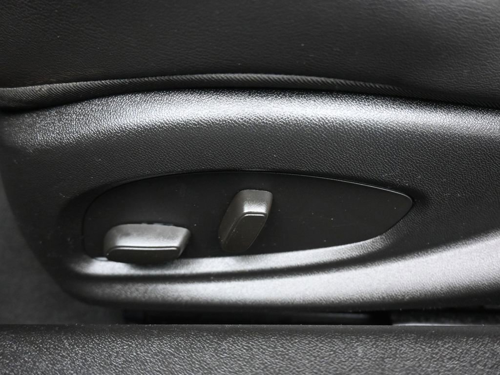 Used 2016 Chevrolet Camaro SS image 14