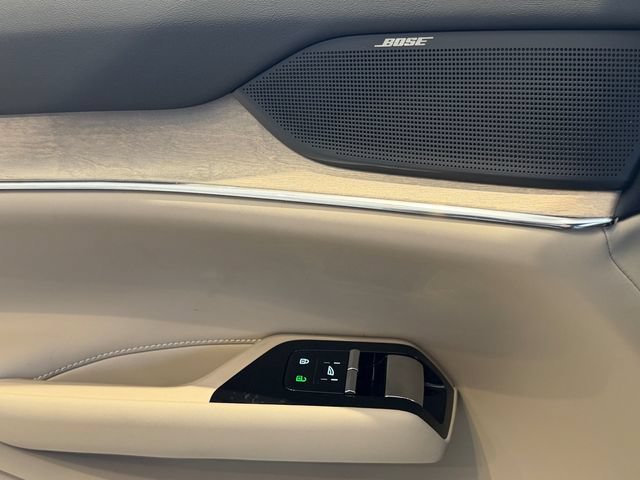 New 2026 Volvo EX90 Plus RWD image 22