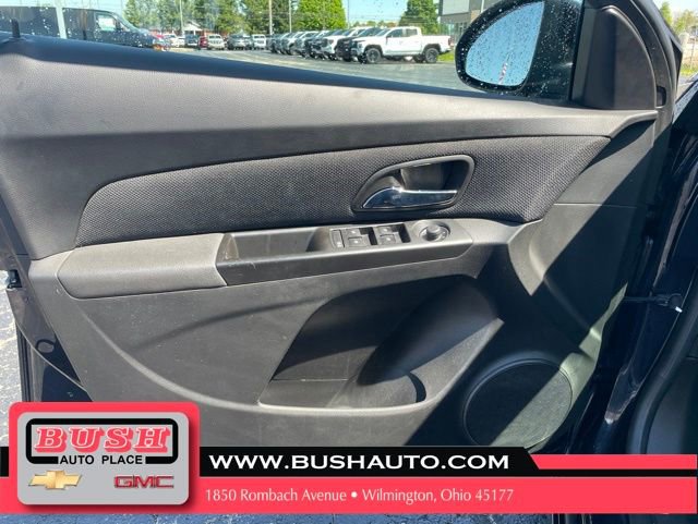 Used 2014 Chevrolet Cruze LT w/ RS Package FWD image 11