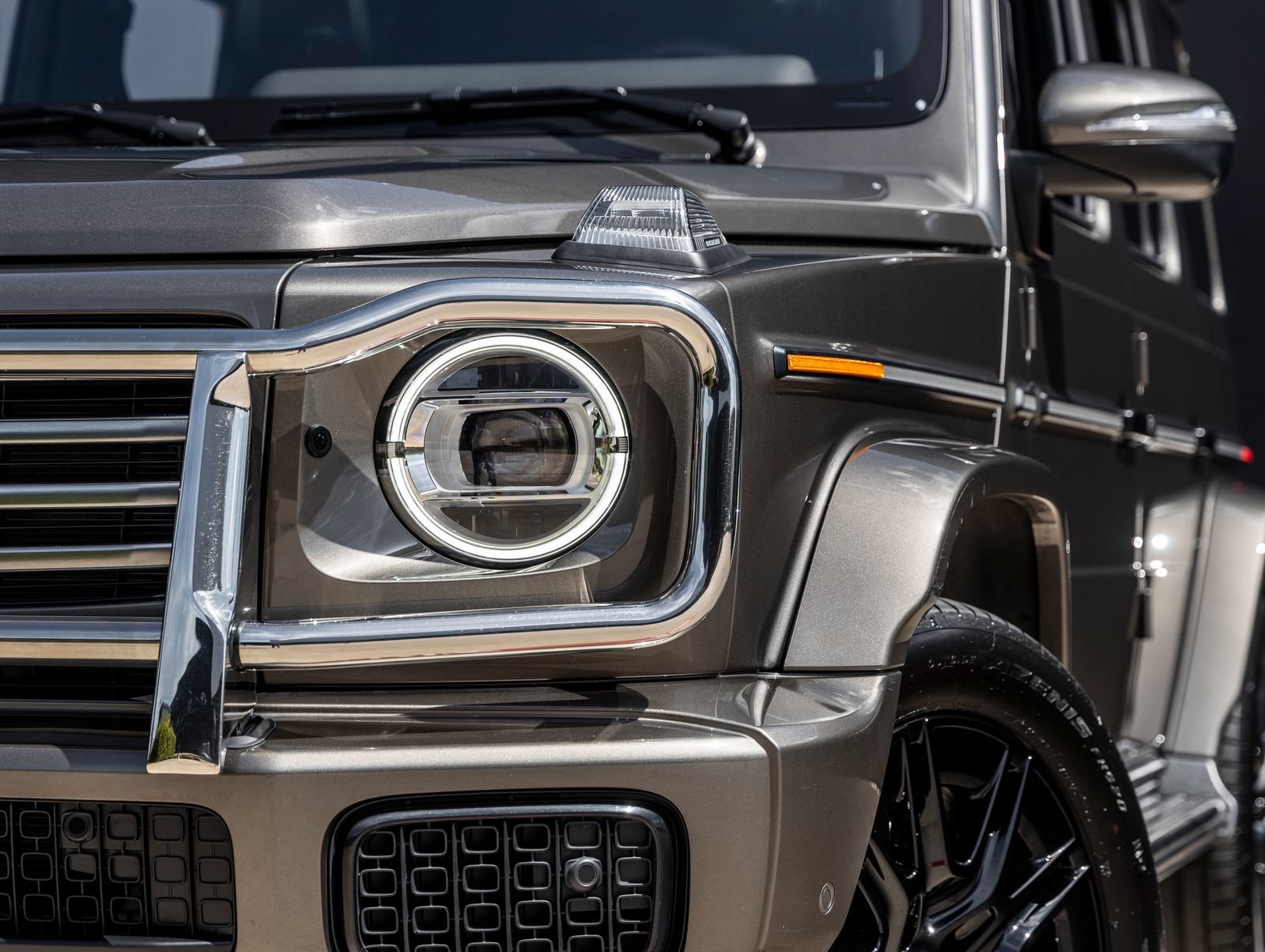 Used 2025 Mercedes-Benz G 550 image 15