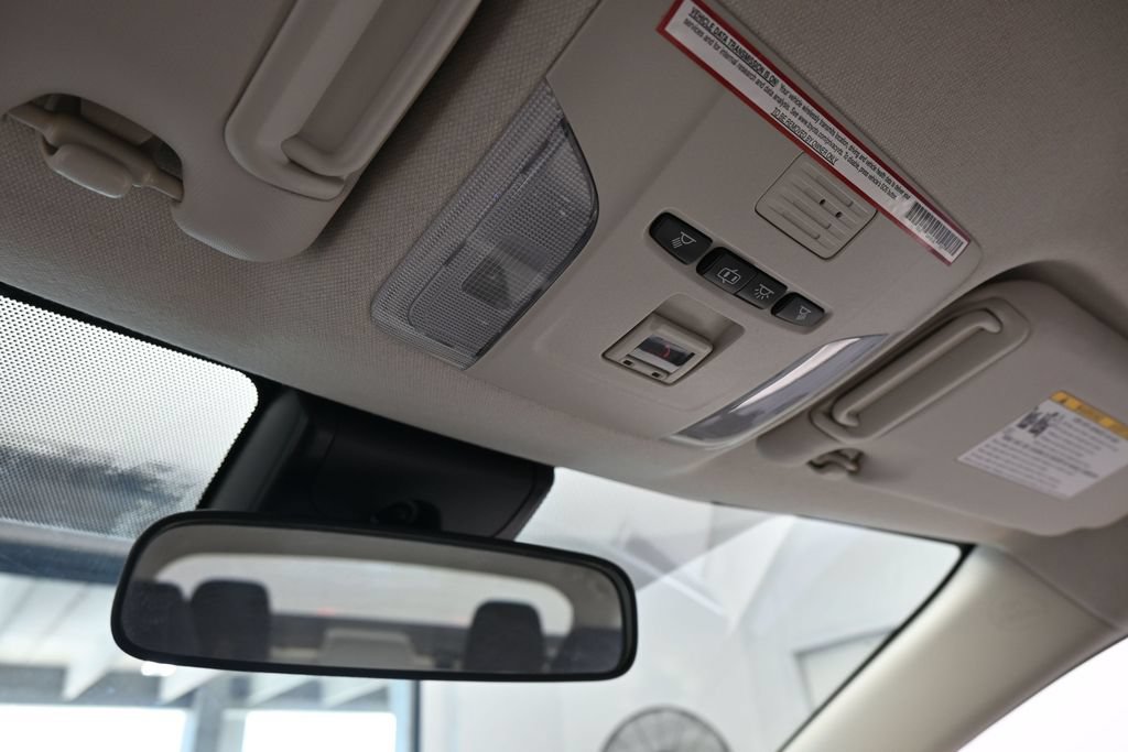 Used 2021 Toyota Corolla LE FWD image 20