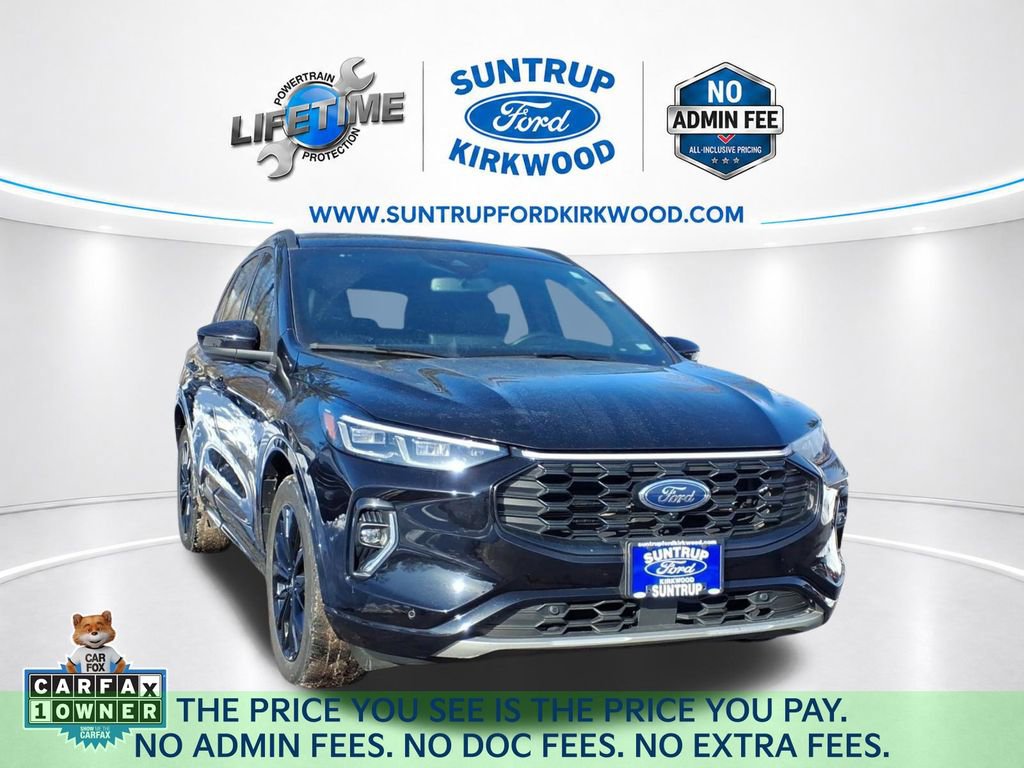 Used 2023 Ford Escape ST-Line Elite AWD/4WD image 1