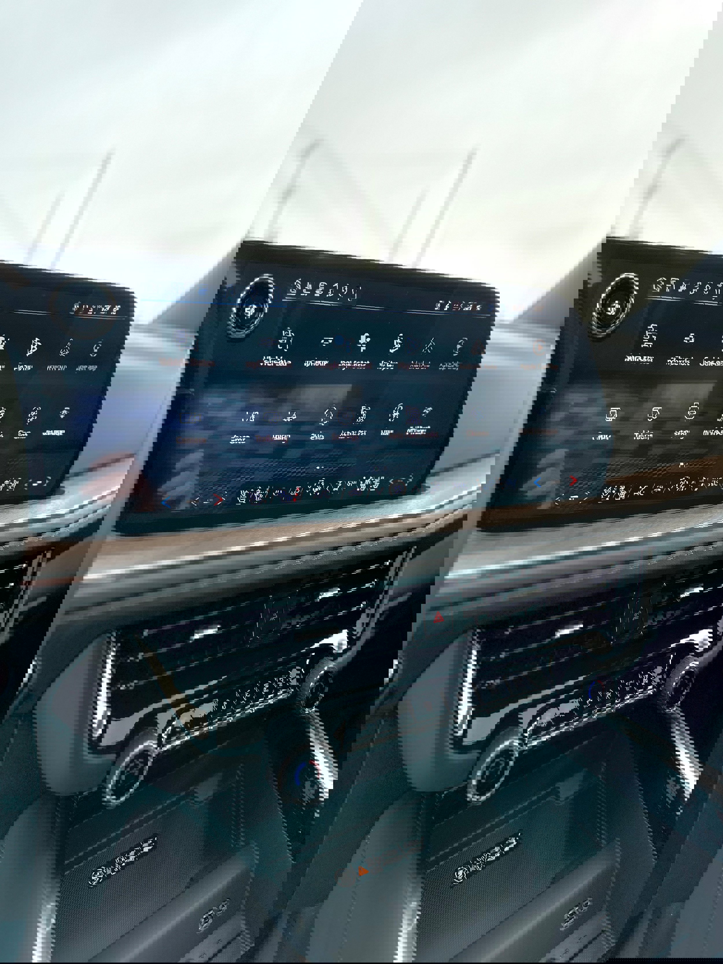 New 2026 Chevrolet Tahoe High Country w/ Sun And Tow Package image 14