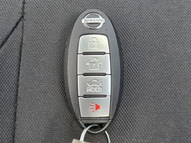 Used 2021 Nissan Versa S image 29