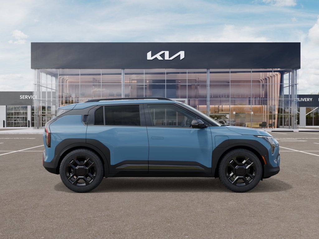New 2027 Kia EV3 Land FWD image 5
