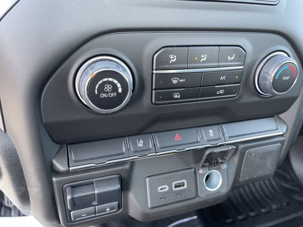 New 2025 Chevrolet Silverado 3500 W/T AWD/4WD image 14