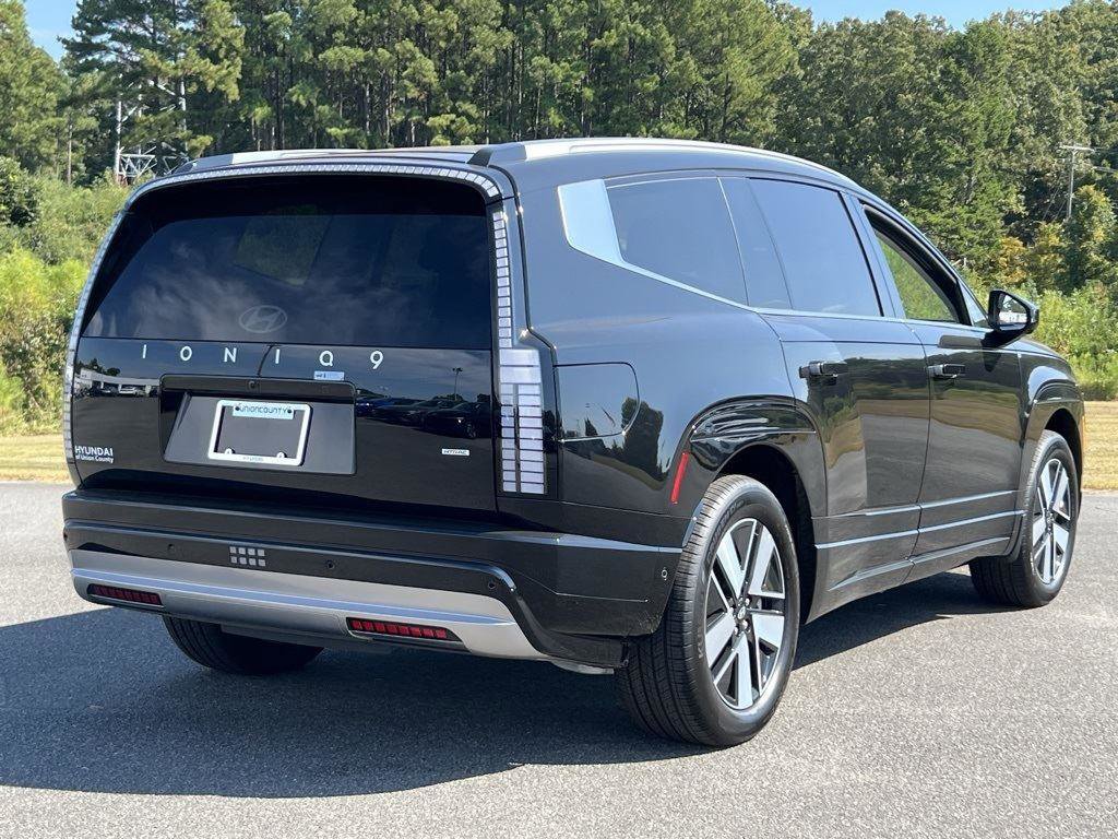 New 2026 Hyundai Ioniq 9 SEL image 5