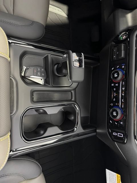 New 2026 Chevrolet Silverado 1500 ZR2 w/ Dark Appearance Package AWD/4WD image 21