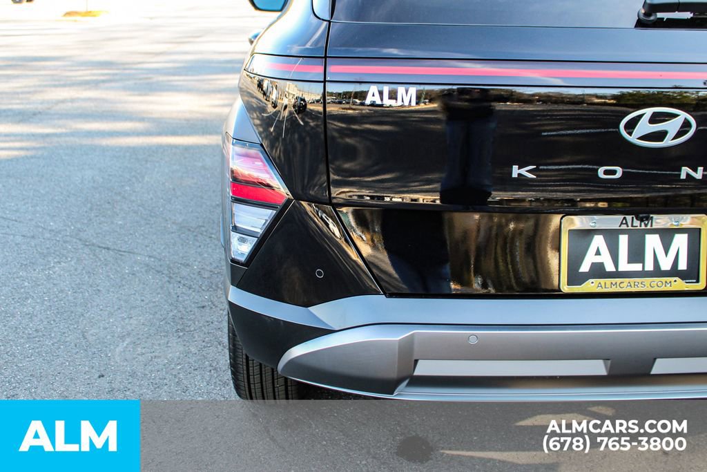 Used 2025 Hyundai Kona Limited image 13