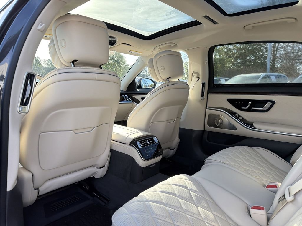 New 2026 Mercedes-Benz S 580 4MATIC Sedan image 13