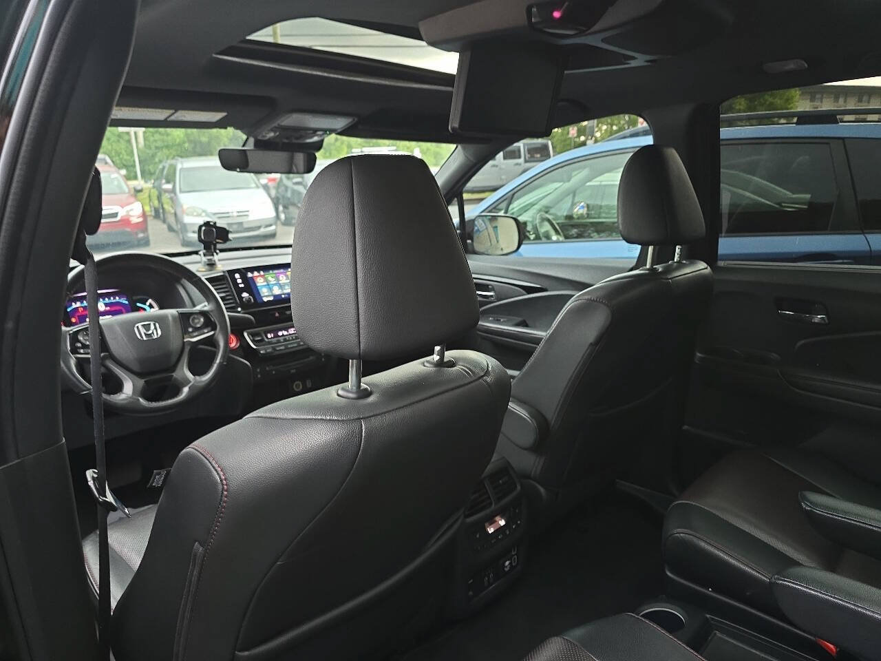 Used 2020 Honda Pilot Black Edition image 4