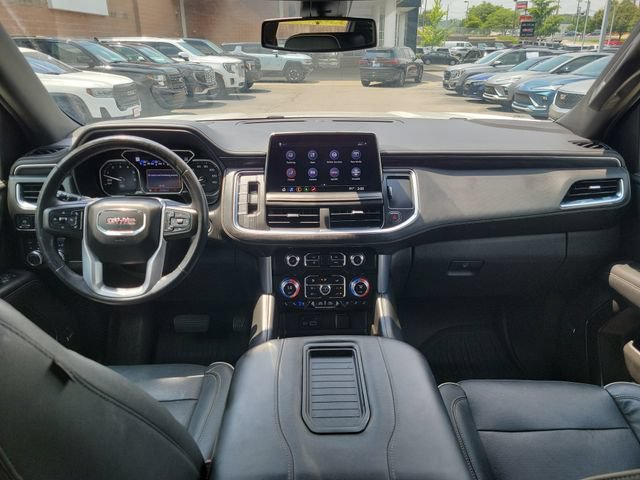 Used 2021 GMC Yukon XL SLT w/ SLT Premium Package AWD/4WD image 7