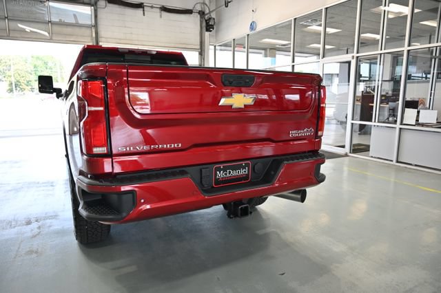 New 2026 Chevrolet Silverado 3500 High Country w/ High Country Premium Package AWD/4WD image 6