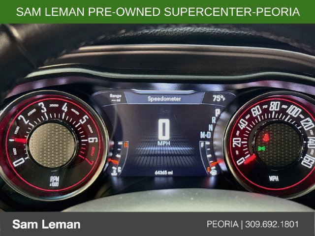 Used 2023 Dodge Challenger SXT RWD image 12