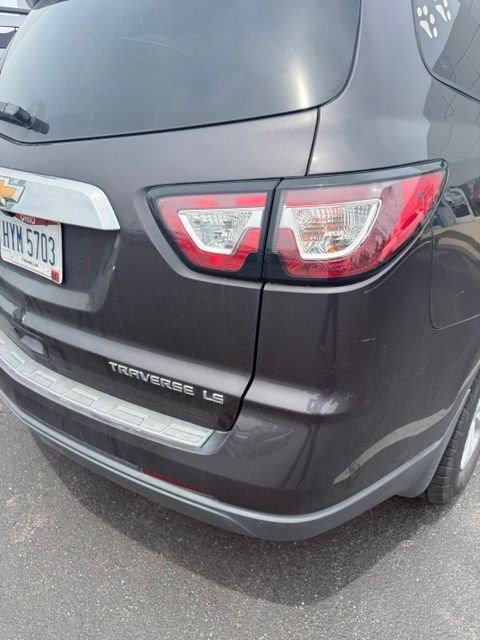 Used 2016 Chevrolet Traverse LS w/ LPO, 'HIT The Road' Package AWD/4WD image 7
