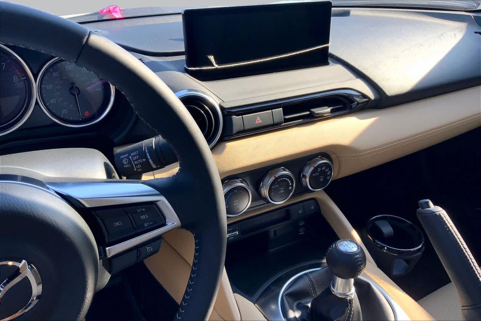 New 2026 MAZDA MX-5 Miata RF Grand Touring RWD image 6