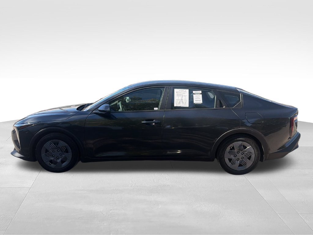 Used 2025 Kia K4 FWD image 2