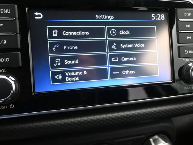 Used 2025 Nissan Kicks Play S image 17