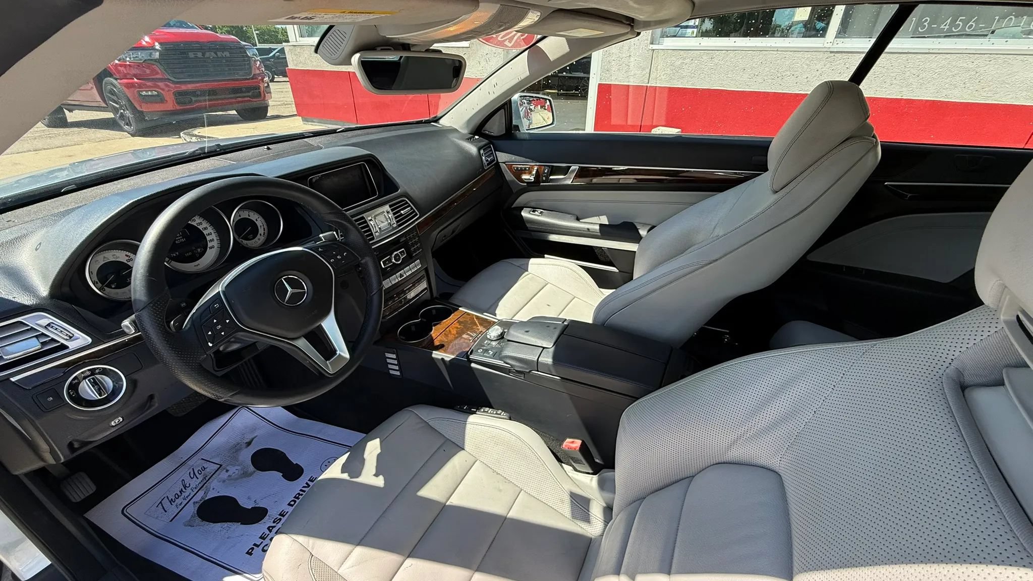 Used 2014 Mercedes-Benz E 350 Cabriolet w/ Premium 1 Package image 9