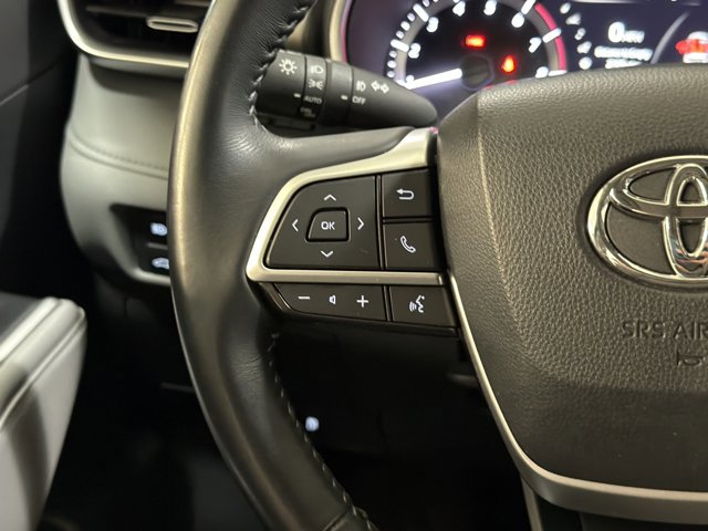 Used 2023 Toyota Highlander XLE w/ Protection Package #3 (TMS) AWD/4WD image 30