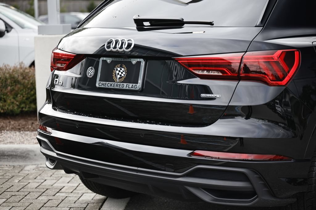 Used 2025 Audi Q3 2.0T Premium w/ Convenience Package AWD/4WD image 9