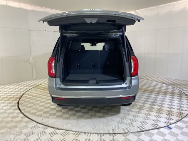 Used 2023 GMC Yukon SLT w/ SLT Luxury Package AWD/4WD image 31