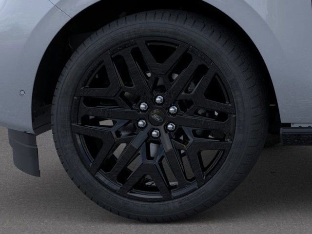New 2026 Ford Expedition Platinum w/ Stealth Performance Package image 19