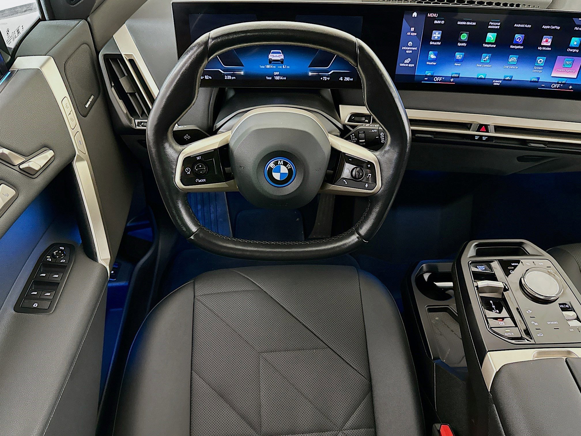 Used 2022 BMW iX xDrive50 w/ Premium Package AWD/4WD image 20
