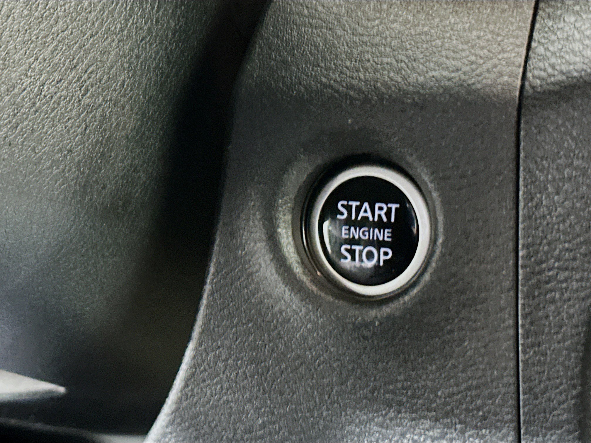 Used 2023 Nissan Frontier SV w/ Tow Package RWD image 20