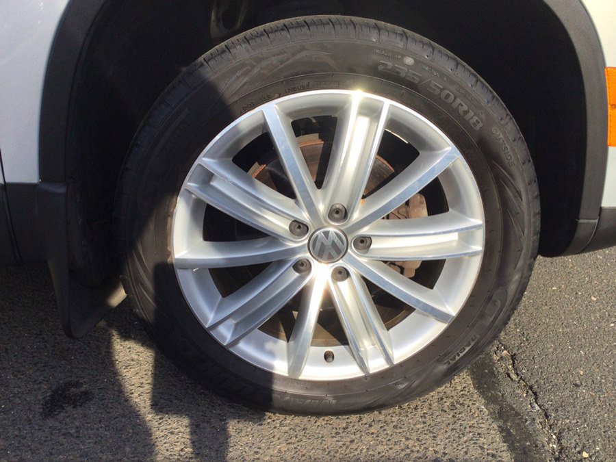 Used 2014 Volkswagen Tiguan SE AWD/4WD image 43